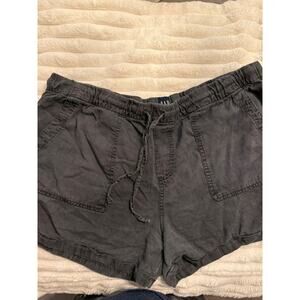 Gap Shorts Size XL